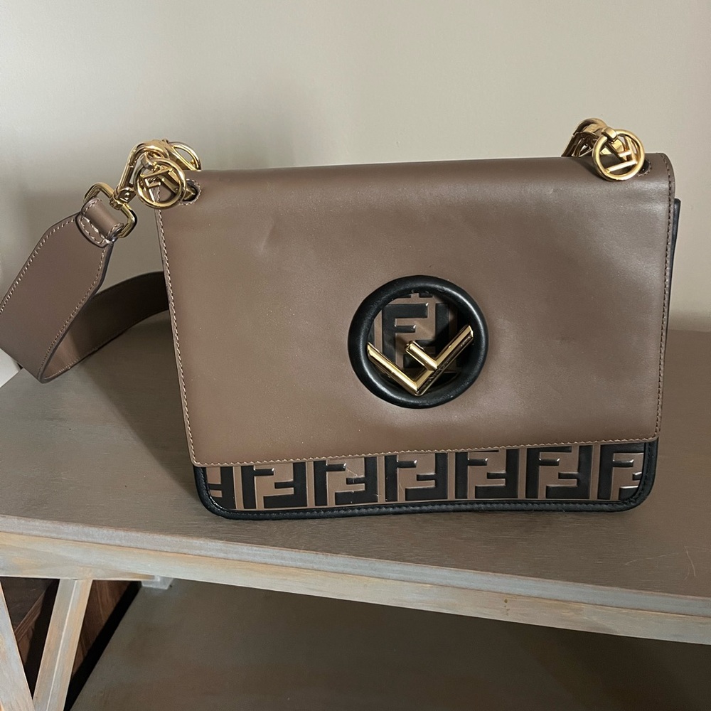 Fendi Baguette style shoulder bag. Gently used in great condition!